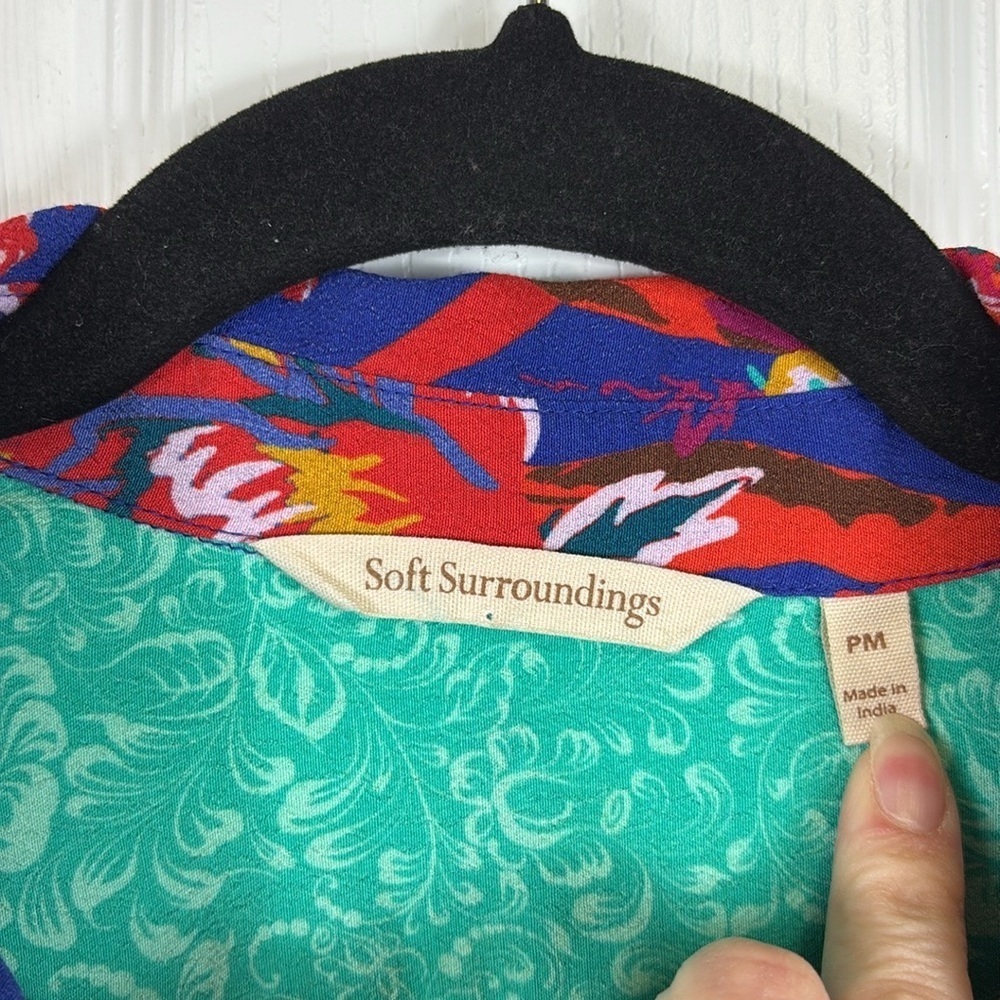Soft Surroundings Hermosa  floral embroidered tunic top sz med petite - Picture 4 of 10